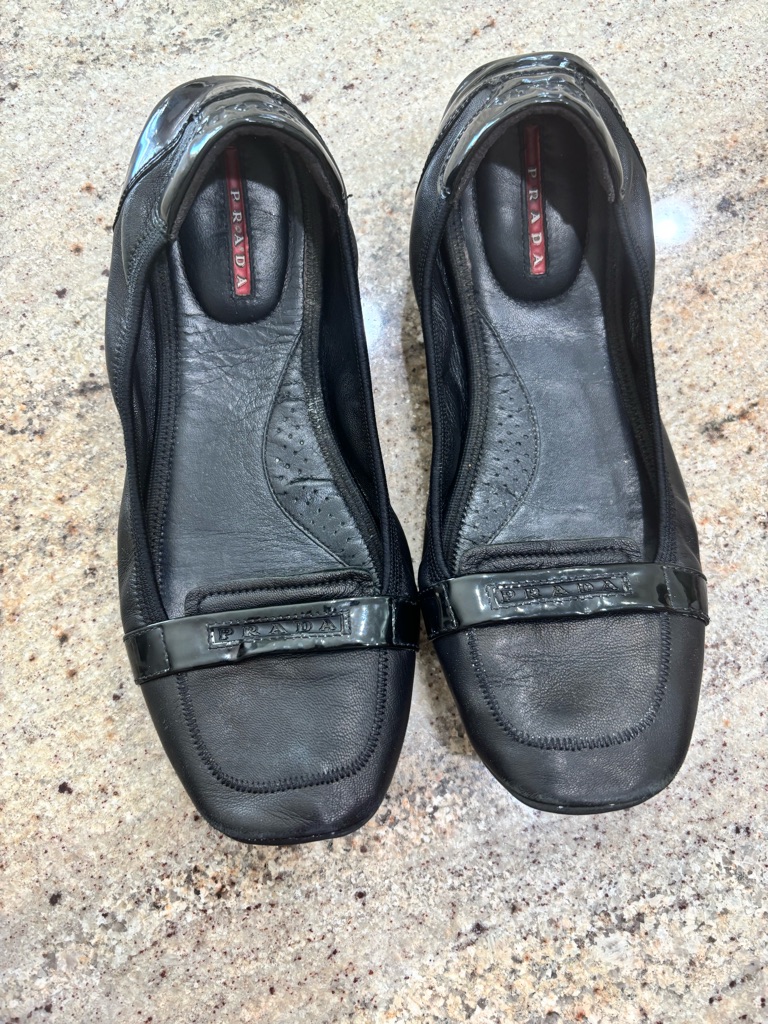 Authentic Prada Black Leather Slip-On Flats Size 39.5